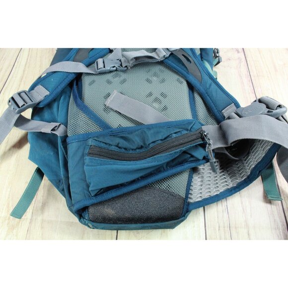 LL Bean Ridge Runner Pack 30L Hiking Outdoor Backpack Dark Teal - Picture 16 of 16